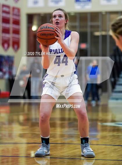 Thumbnail 2 in Terre Haute South Vigo vs. Brownsburg (IHSAA 4A Second Round Playoff) photogallery.