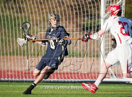 Thumbnail 2 in Regis Jesuit vs Mullen photogallery.