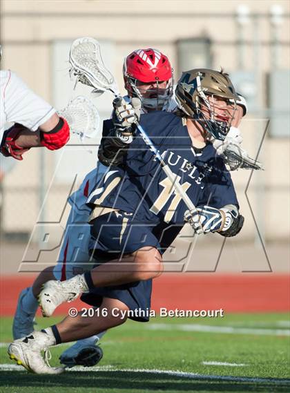 Thumbnail 2 in Regis Jesuit vs Mullen photogallery.
