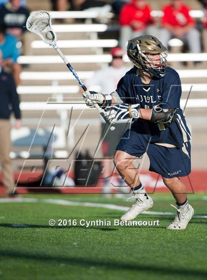 Thumbnail 2 in Regis Jesuit vs Mullen photogallery.