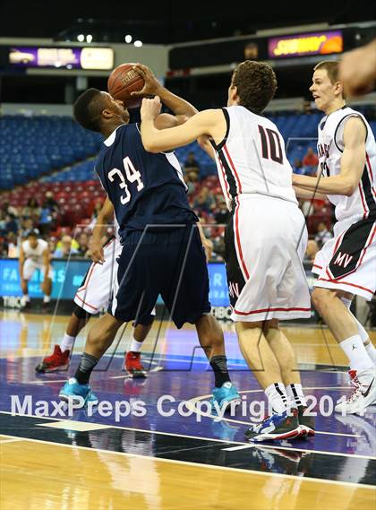 Thumbnail 1 in Freedom vs. Monte Vista (CIF NorCal Regional D1 Final) photogallery.