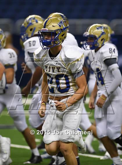 Thumbnail 1 in McCollum vs Tivy (UIL 5A Bi-District Playoff) photogallery.