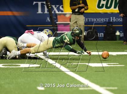 Thumbnail 3 in McCollum vs Tivy (UIL 5A Bi-District Playoff) photogallery.
