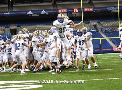 Thumbnail 1 in McCollum vs Tivy (UIL 5A Bi-District Playoff) photogallery.