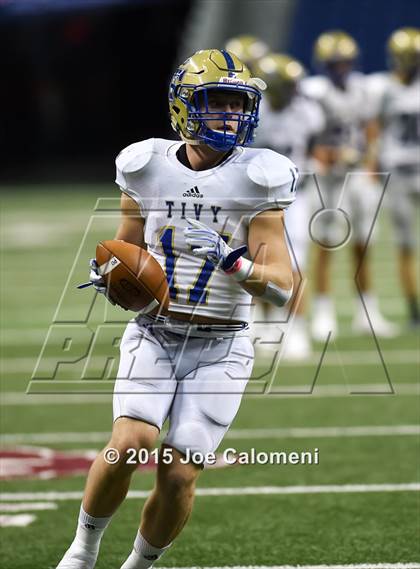 Thumbnail 2 in McCollum vs Tivy (UIL 5A Bi-District Playoff) photogallery.