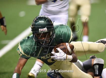 Thumbnail 3 in McCollum vs Tivy (UIL 5A Bi-District Playoff) photogallery.