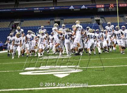 Thumbnail 2 in McCollum vs Tivy (UIL 5A Bi-District Playoff) photogallery.