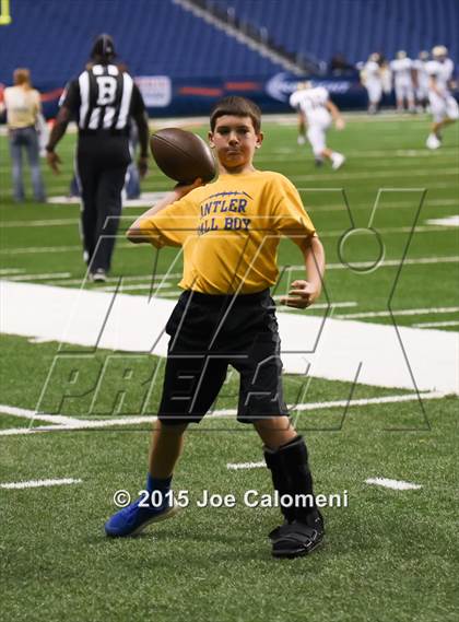 Thumbnail 2 in McCollum vs Tivy (UIL 5A Bi-District Playoff) photogallery.