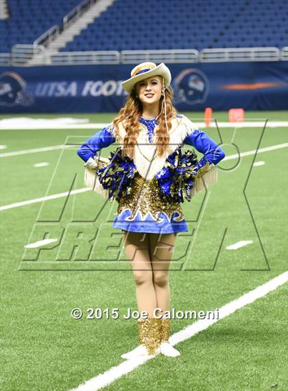 Thumbnail 3 in McCollum vs Tivy (UIL 5A Bi-District Playoff) photogallery.