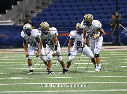 Thumbnail 1 in McCollum vs Tivy (UIL 5A Bi-District Playoff) photogallery.