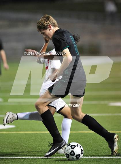 Thumbnail 2 in Waltrip vs. Kingwood Park (UIL 5A Quarterfinal Playoff) photogallery.