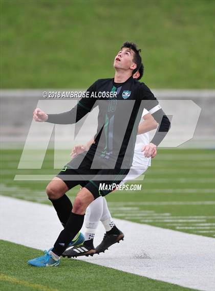 Thumbnail 2 in Waltrip vs. Kingwood Park (UIL 5A Quarterfinal Playoff) photogallery.