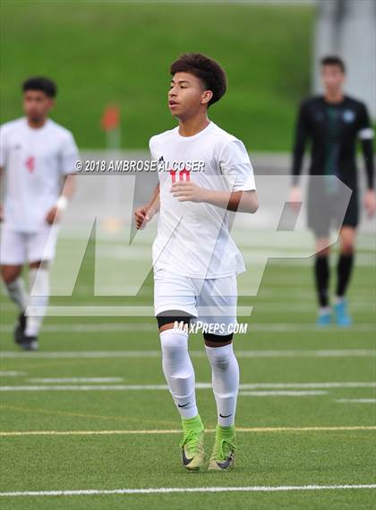 Thumbnail 1 in Waltrip vs. Kingwood Park (UIL 5A Quarterfinal Playoff) photogallery.