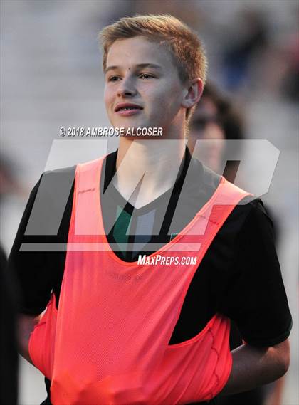 Thumbnail 1 in Waltrip vs. Kingwood Park (UIL 5A Quarterfinal Playoff) photogallery.