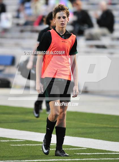 Thumbnail 1 in Waltrip vs. Kingwood Park (UIL 5A Quarterfinal Playoff) photogallery.