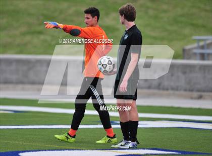 Thumbnail 3 in Waltrip vs. Kingwood Park (UIL 5A Quarterfinal Playoff) photogallery.