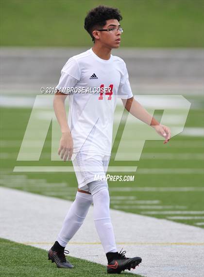 Thumbnail 3 in Waltrip vs. Kingwood Park (UIL 5A Quarterfinal Playoff) photogallery.