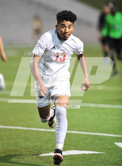 Thumbnail 1 in Waltrip vs. Kingwood Park (UIL 5A Quarterfinal Playoff) photogallery.