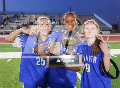 Thumbnail 3 in Perry vs. Xavier College Prep (AIA 6A Finals Awards) photogallery.