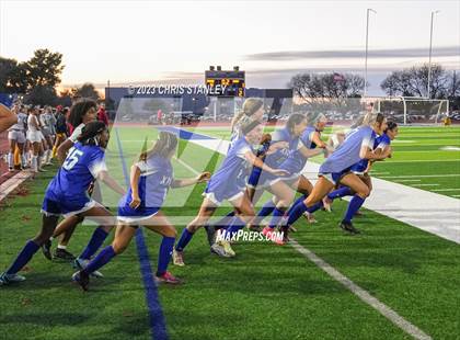 Thumbnail 1 in Perry vs. Xavier College Prep (AIA 6A Finals Awards) photogallery.