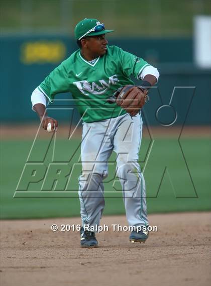 Thumbnail 1 in St. Mary's vs. Elk Grove (@ Raley Field) photogallery.