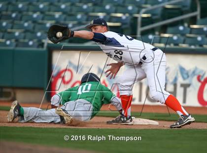 Thumbnail 1 in St. Mary's vs. Elk Grove (@ Raley Field) photogallery.