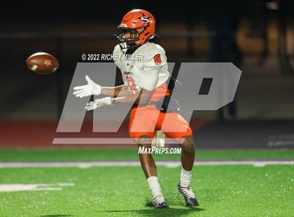 Thumbnail 2 in Nashville @ Elkins (AHSAA 4A Quadrant 3 Final) photogallery.
