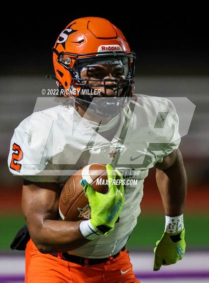 Thumbnail 2 in Nashville @ Elkins (AHSAA 4A Quadrant 3 Final) photogallery.