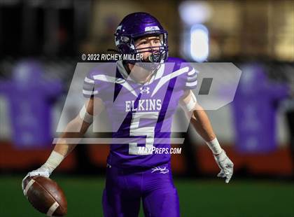 Thumbnail 2 in Nashville @ Elkins (AHSAA 4A Quadrant 3 Final) photogallery.