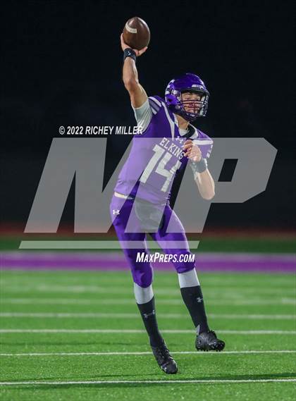 Thumbnail 2 in Nashville @ Elkins (AHSAA 4A Quadrant 3 Final) photogallery.
