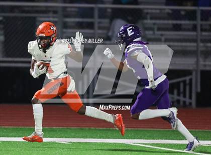 Thumbnail 2 in Nashville @ Elkins (AHSAA 4A Quadrant 3 Final) photogallery.