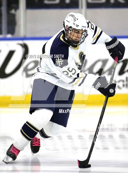 Thumbnail 3 in St. Mary's vs Canisius photogallery.