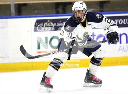 Thumbnail 2 in St. Mary's vs Canisius photogallery.