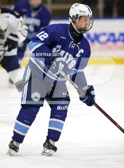 Thumbnail 3 in St. Mary's vs Canisius photogallery.