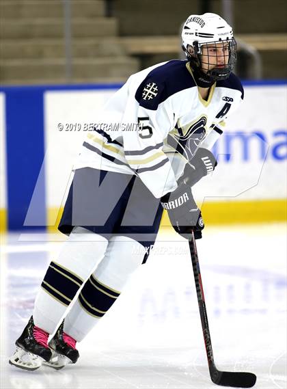 Thumbnail 2 in St. Mary's vs Canisius photogallery.