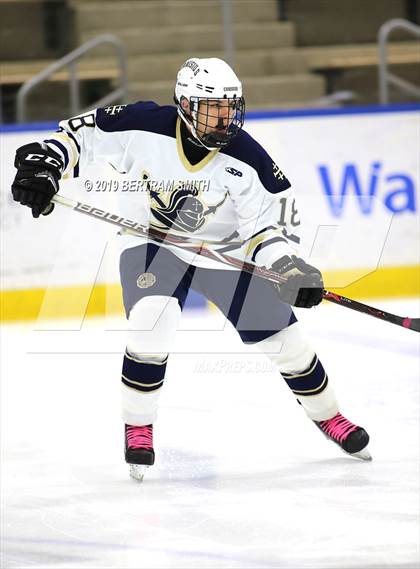 Thumbnail 1 in St. Mary's vs Canisius photogallery.