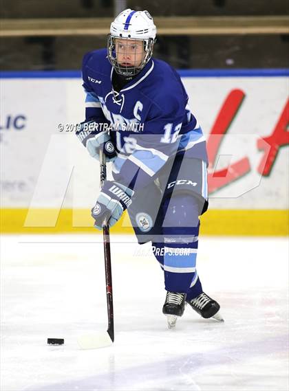 Thumbnail 3 in St. Mary's vs Canisius photogallery.