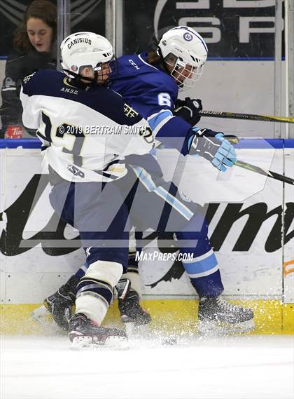 Thumbnail 3 in St. Mary's vs Canisius photogallery.