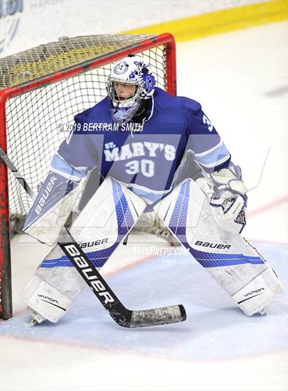 Thumbnail 2 in St. Mary's vs Canisius photogallery.