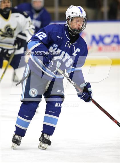 Thumbnail 2 in St. Mary's vs Canisius photogallery.