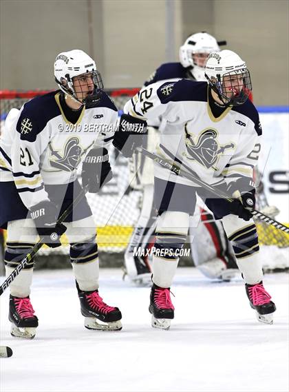 Thumbnail 2 in St. Mary's vs Canisius photogallery.