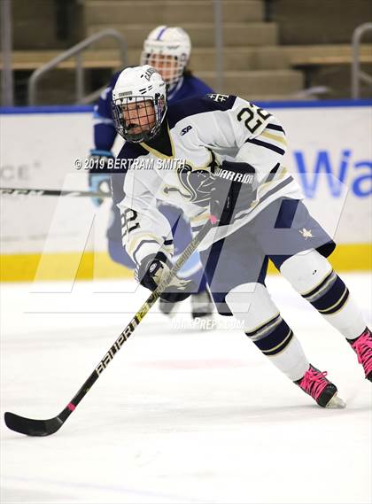 Thumbnail 2 in St. Mary's vs Canisius photogallery.
