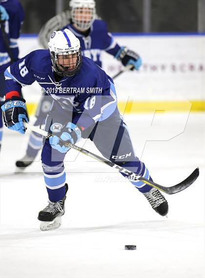 Thumbnail 1 in St. Mary's vs Canisius photogallery.