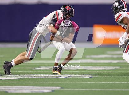 Thumbnail 1 in Lovejoy vs. Mansfield Timberview (UIL 5A Region Semifinals) photogallery.
