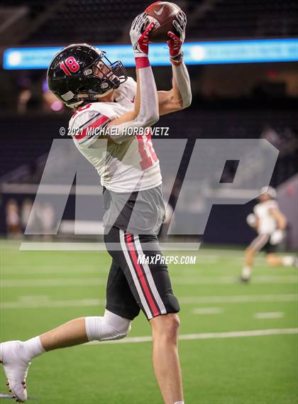 Thumbnail 3 in Lovejoy vs. Mansfield Timberview (UIL 5A Region Semifinals) photogallery.