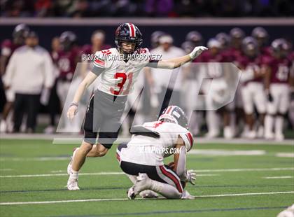 Thumbnail 1 in Lovejoy vs. Mansfield Timberview (UIL 5A Region Semifinals) photogallery.