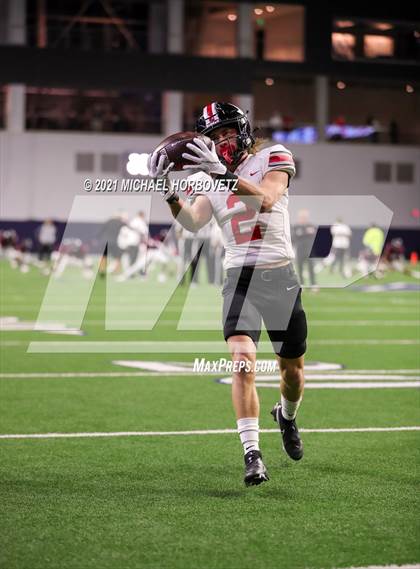 Thumbnail 2 in Lovejoy vs. Mansfield Timberview (UIL 5A Region Semifinals) photogallery.