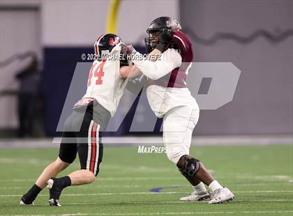 Thumbnail 3 in Lovejoy vs. Mansfield Timberview (UIL 5A Region Semifinals) photogallery.