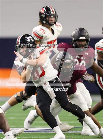 Thumbnail 2 in Lovejoy vs. Mansfield Timberview (UIL 5A Region Semifinals) photogallery.