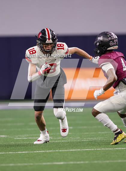Thumbnail 3 in Lovejoy vs. Mansfield Timberview (UIL 5A Region Semifinals) photogallery.